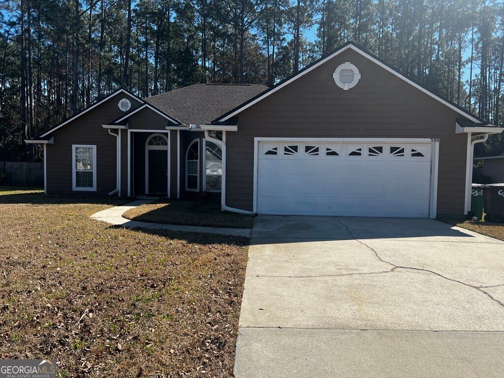 300 Flamingo Drive, Saint Marys, GA 31558