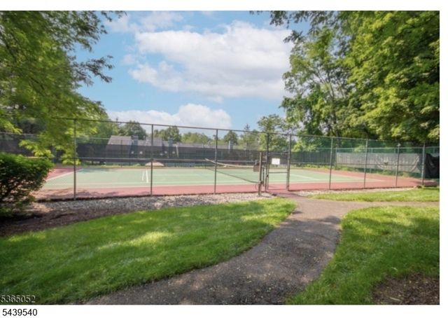 1 Cliffside Ct, Hardyston Twp., NJ 07419