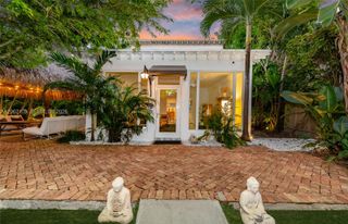 781 NE 75th St, Miami, FL 33138