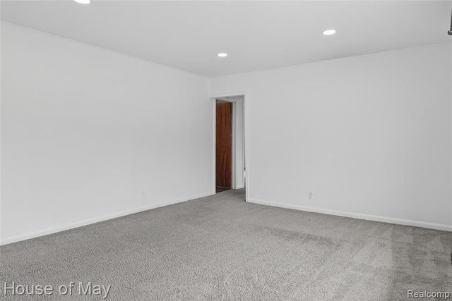 2648 Corey Street, Waterford, MI 48328