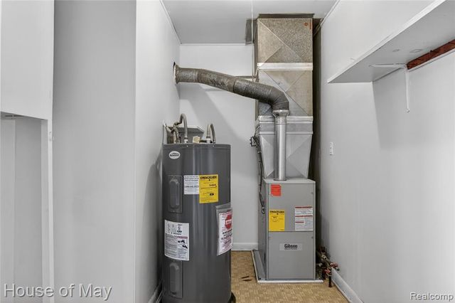 2648 Corey Street, Waterford, MI 48328