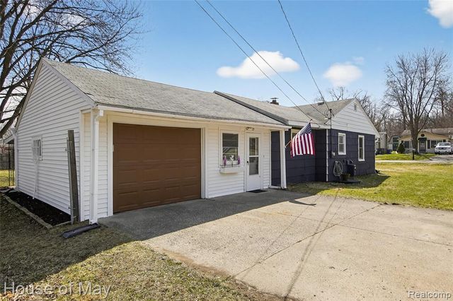 2648 Corey Street, Waterford, MI 48328