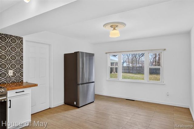 2648 Corey Street, Waterford, MI 48328