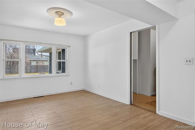 2648 Corey Street, Waterford, MI 48328