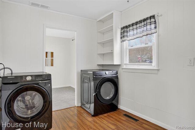 2648 Corey Street, Waterford, MI 48328