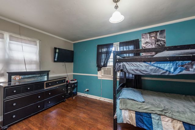 2408 Elim Avenue, Zion, IL 60099