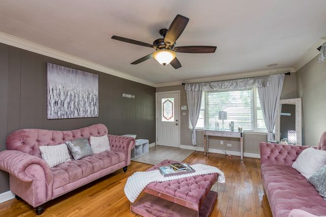 2408 Elim Avenue, Zion, IL 60099