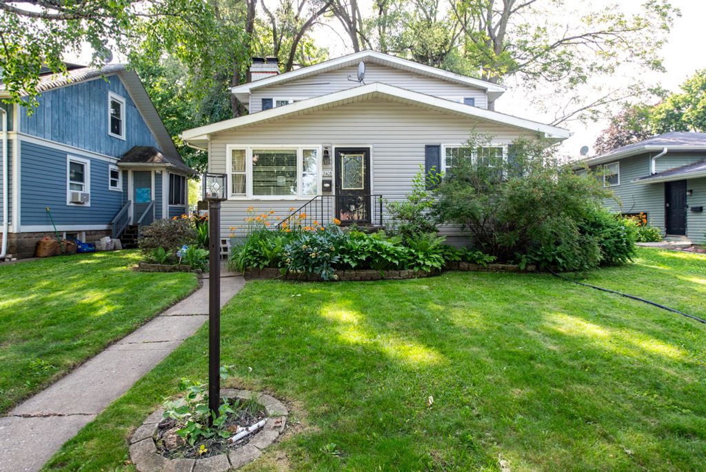 2408 Elim Avenue, Zion, IL 60099
