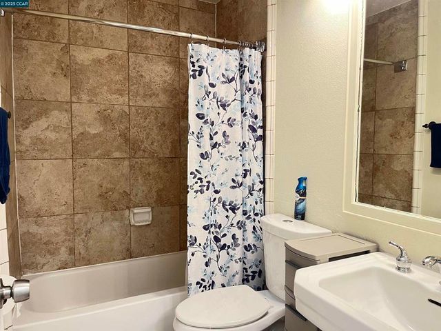 120 Bonita Ct, Rodeo, CA 94572