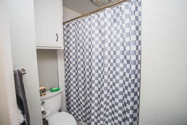 7802 Zoar Avenue, Lubbock, TX 79424