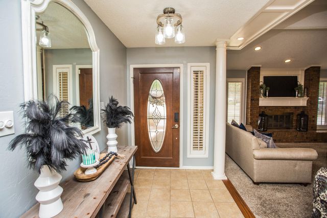 7802 Zoar Avenue, Lubbock, TX 79424