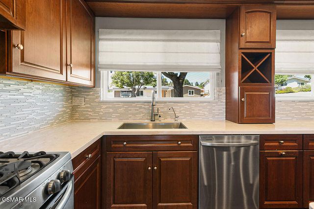 1456 Calle Morera, Thousand Oaks, CA 91360
