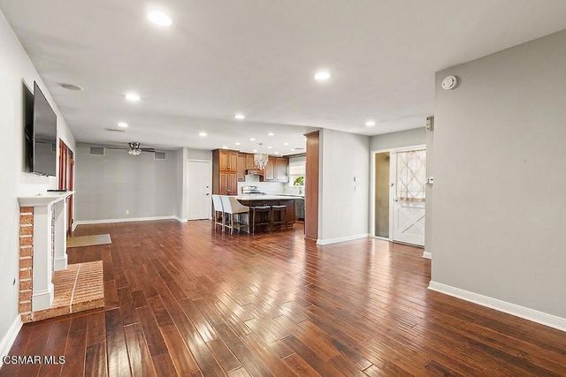 1456 Calle Morera, Thousand Oaks, CA 91360