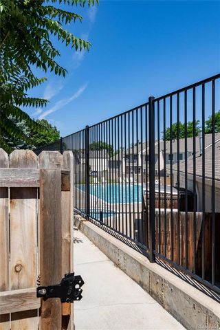 18397 E Alabama Place D, Aurora, CO 80017