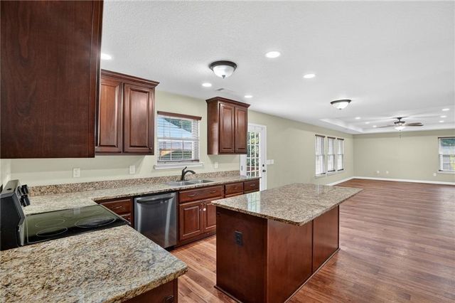402 Renee Road, Pendergrass, GA 30567