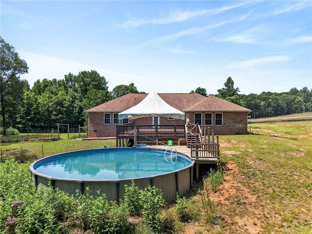 402 Renee Road, Pendergrass, GA 30567