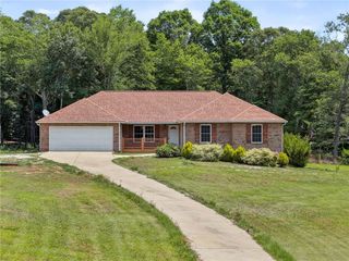 402 Renee Road, Pendergrass, GA 30567