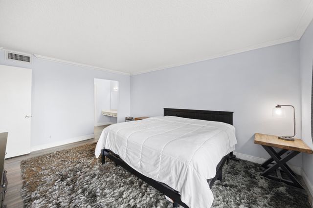 5301 NW 2nd Avenue 1010, Boca Raton, FL 33487