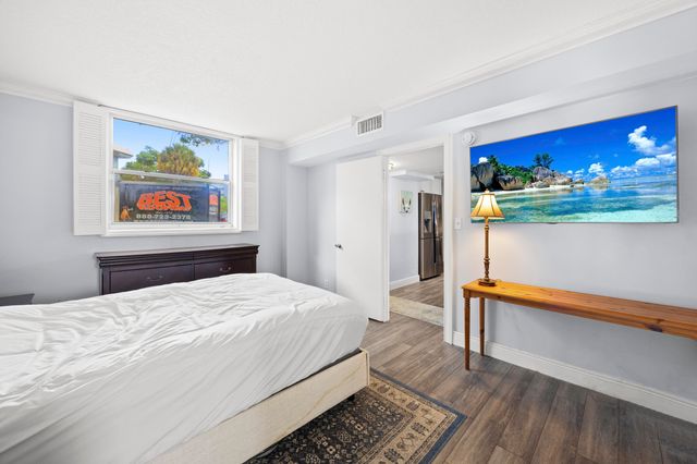 5301 NW 2nd Avenue 1010, Boca Raton, FL 33487