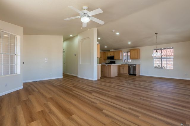 13621 E 55 Dr, Yuma, AZ 85367