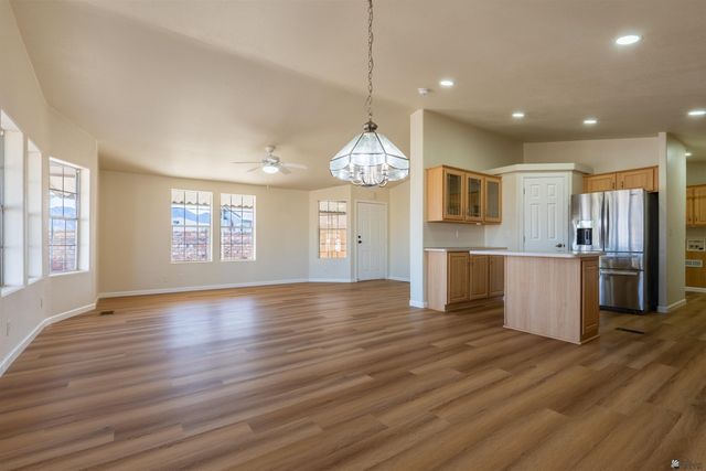 13621 E 55 Dr, Yuma, AZ 85367