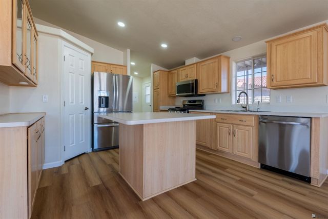 13621 E 55 Dr, Yuma, AZ 85367