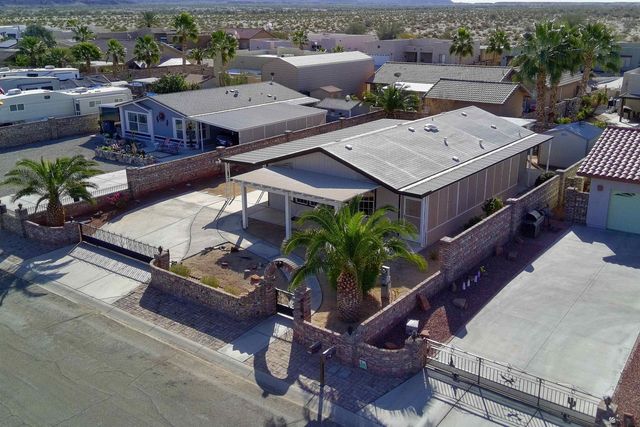 13621 E 55 Dr, Yuma, AZ 85367