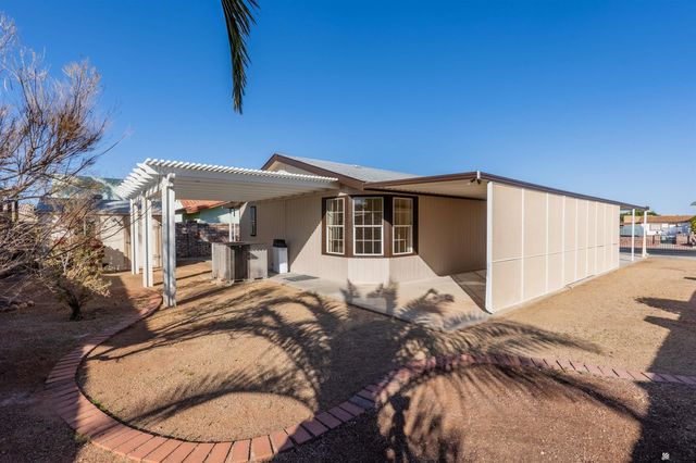 13621 E 55 Dr, Yuma, AZ 85367