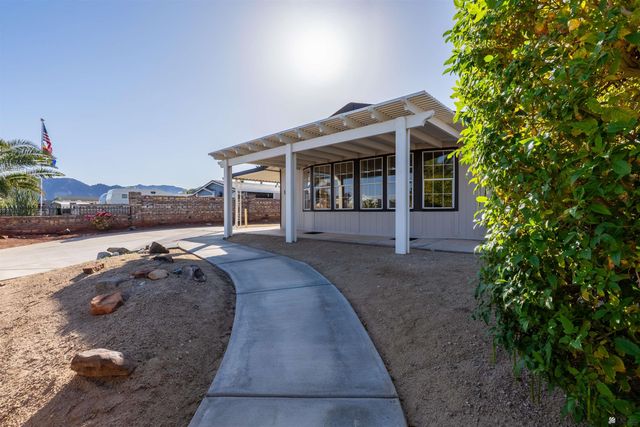 13621 E 55 Dr, Yuma, AZ 85367