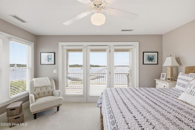 5252 Masonboro Harbour Drive, Wilmington, NC 28409
