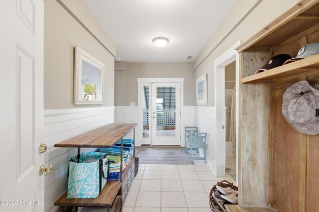 5252 Masonboro Harbour Drive, Wilmington, NC 28409