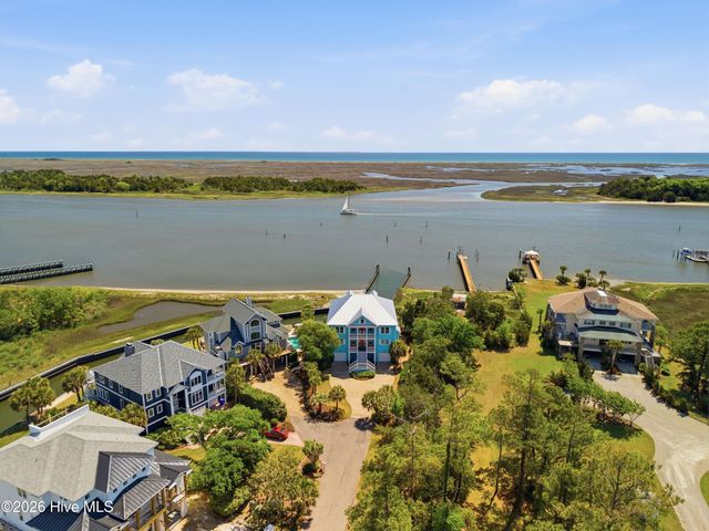 5252 Masonboro Harbour Drive, Wilmington, NC 28409