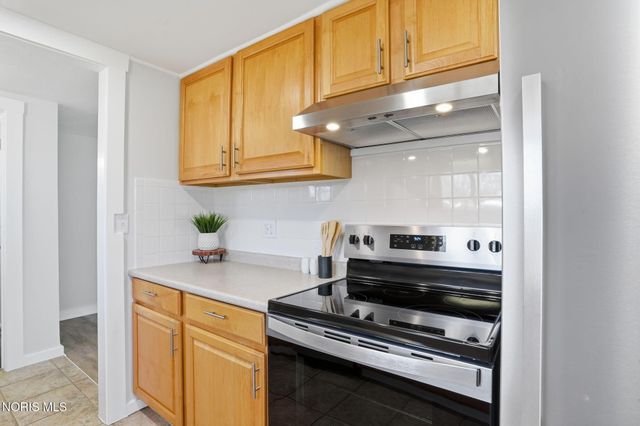 810 Mcconnell Street, Findlay, OH 45840