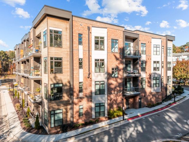 2441 Campus Shore Drive 109, Raleigh, NC 27606