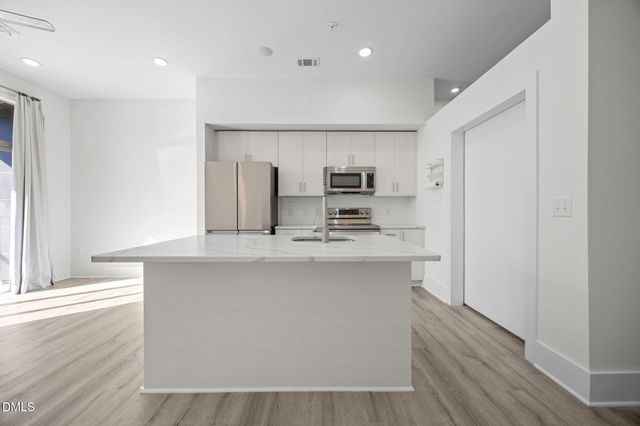 2441 Campus Shore Drive 109, Raleigh, NC 27606