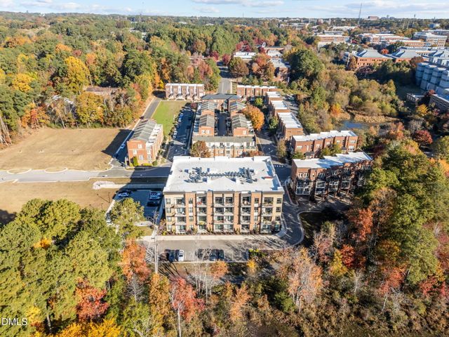 2441 Campus Shore Drive 109, Raleigh, NC 27606