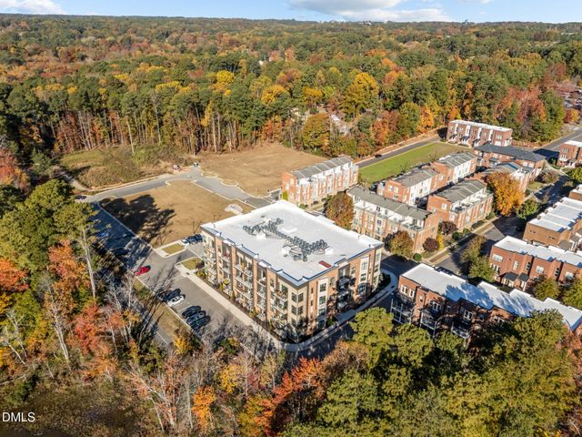 2441 Campus Shore Drive 109, Raleigh, NC 27606