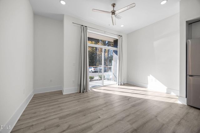 2441 Campus Shore Drive 109, Raleigh, NC 27606