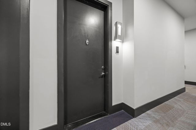 2441 Campus Shore Drive 109, Raleigh, NC 27606