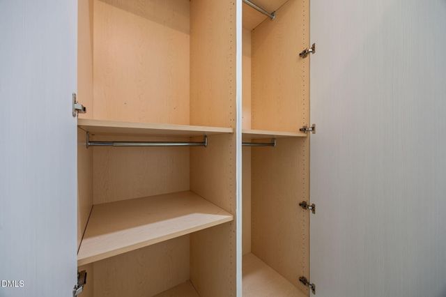 2441 Campus Shore Drive 109, Raleigh, NC 27606