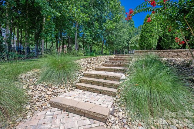 1100 Seminole Drive, Fort Mill, SC 29707