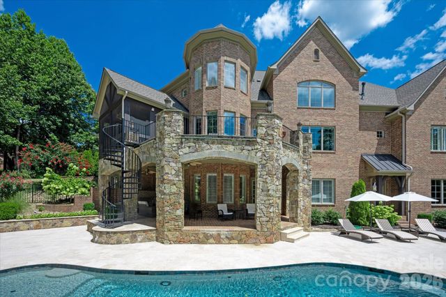 1100 Seminole Drive, Fort Mill, SC 29707