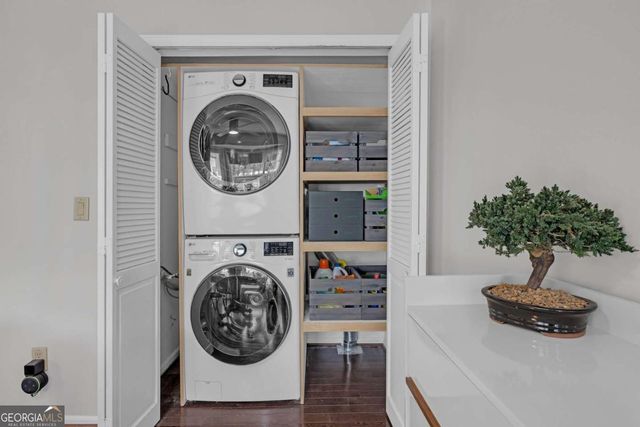 1206 Defoor Court NW 2A, Atlanta, GA 30318