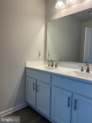 406 FREEMAN ST, Ranson, WV 25438