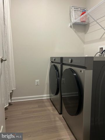406 FREEMAN ST, Ranson, WV 25438
