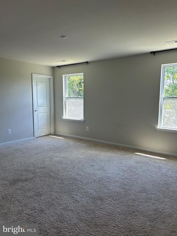 406 FREEMAN ST, Ranson, WV 25438