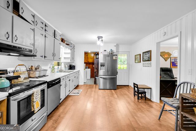 147 Clifford Street, Loganville, GA 30052