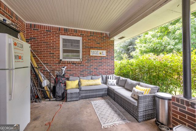 147 Clifford Street, Loganville, GA 30052