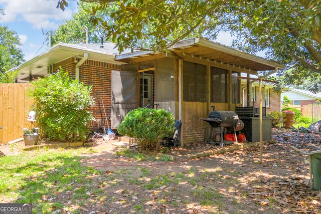 147 Clifford Street, Loganville, GA 30052