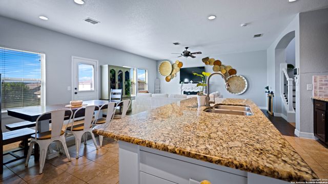 3514 Volunteer Way, New Braunfels, TX 78132